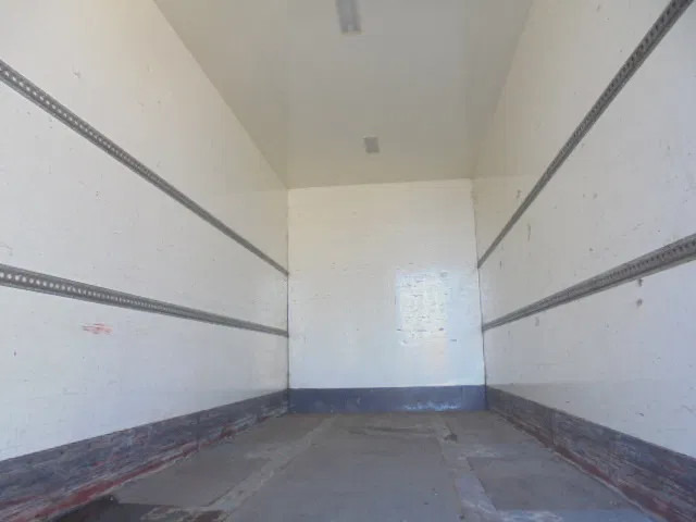 Pacton MXD218 - Koffer Anhänger: das Bild 5 Pacton MXD218 - Koffer Anhänger: das Bild 5