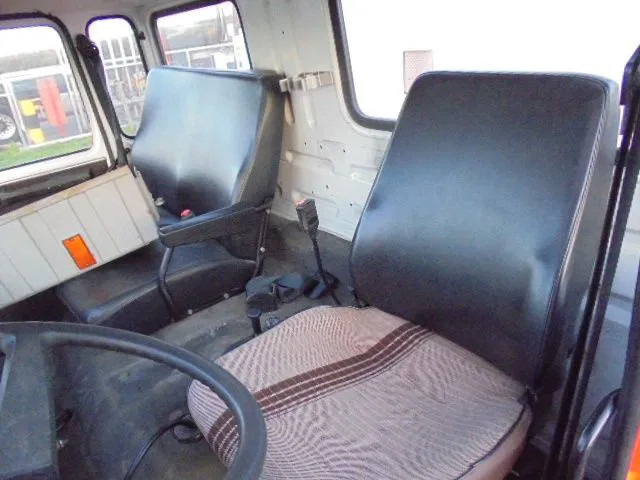 Feuerwehrfahrzeug Renault C A07 C1: das Bild 16 Feuerwehrfahrzeug Renault C A07 C1: das Bild 16