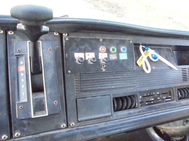 Feuerwehrfahrzeug Renault C A07 C1: das Bild 18 Feuerwehrfahrzeug Renault C A07 C1: das Bild 18