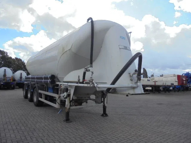 SPITZER BP SF 50 - Tankauflieger: das Bild 3 SPITZER BP SF 50 - Tankauflieger: das Bild 3