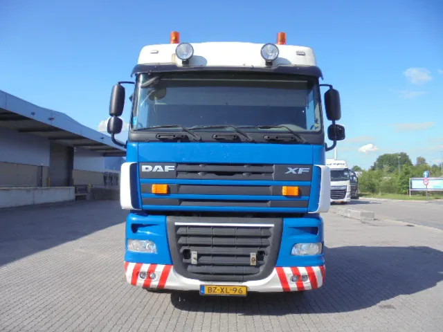 DAF XF 105 460 6X2 NL TRUCK - Sattelzugmaschine: das Bild 2 DAF XF 105 460 6X2 NL TRUCK - Sattelzugmaschine: das Bild 2