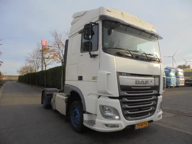 DAF XF 410 6X2 NL TRUCK - Sattelzugmaschine: das Bild 3 DAF XF 410 6X2 NL TRUCK - Sattelzugmaschine: das Bild 3