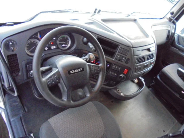 Sattelzugmaschine DAF XF 440 20 X IN STOCK: das Bild 8 Sattelzugmaschine DAF XF 440 20 X IN STOCK: das Bild 8