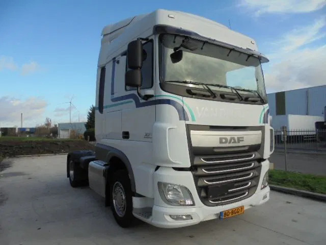 DAF XF 440 - Sattelzugmaschine: das Bild 3 DAF XF 440 - Sattelzugmaschine: das Bild 3
