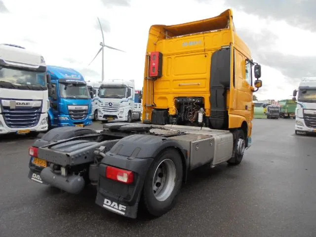 DAF XF 440 - Sattelzugmaschine: das Bild 5 DAF XF 440 - Sattelzugmaschine: das Bild 5