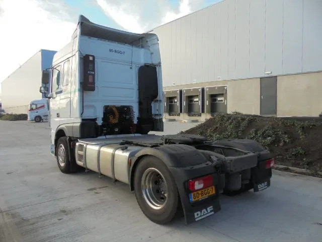 DAF XF 440 - Sattelzugmaschine: das Bild 5 DAF XF 440 - Sattelzugmaschine: das Bild 5