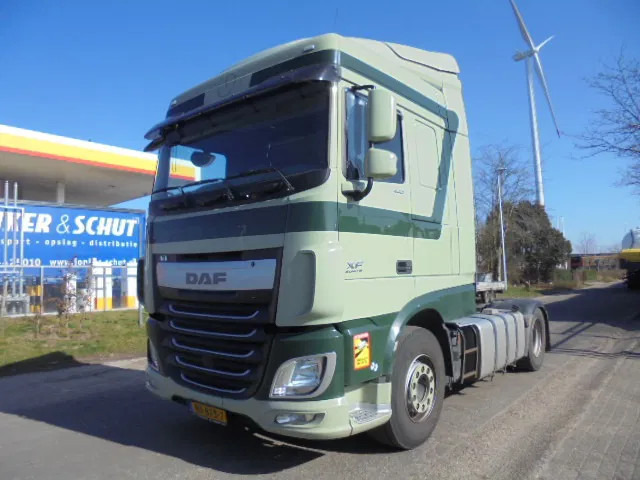 DAF XF 440 NL TRUCK - Sattelzugmaschine: das Bild 1 DAF XF 440 NL TRUCK - Sattelzugmaschine: das Bild 1