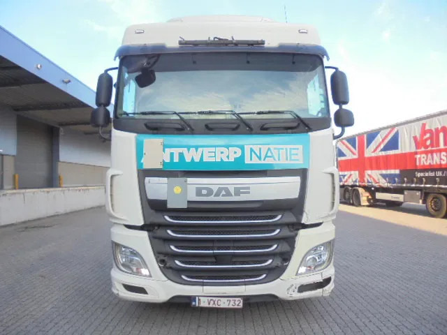 DAF XF 460 - Sattelzugmaschine: das Bild 2 DAF XF 460 - Sattelzugmaschine: das Bild 2