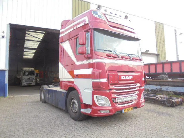 DAF XF 510 ENGINE NOT OK NL TRUCK - Sattelzugmaschine: das Bild 3 DAF XF 510 ENGINE NOT OK NL TRUCK - Sattelzugmaschine: das Bild 3