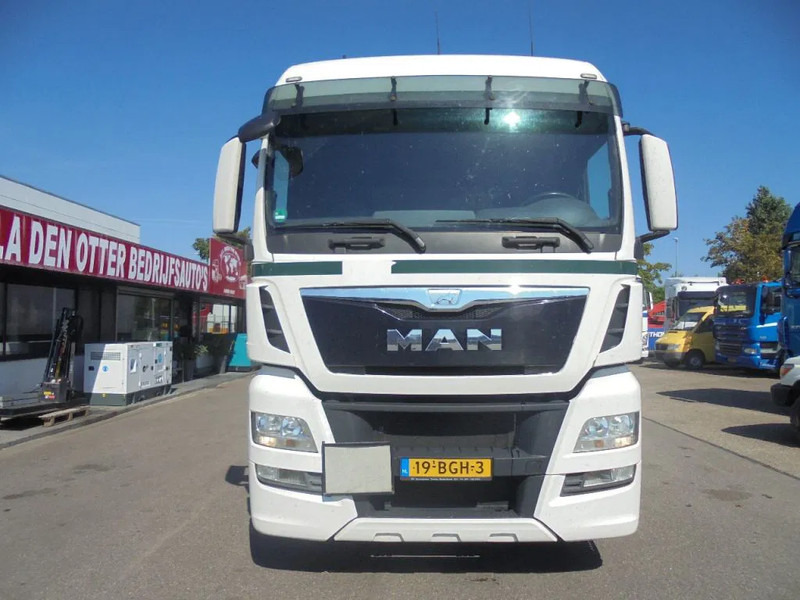MAN TGX 18.400 - Sattelzugmaschine: das Bild 2 MAN TGX 18.400 - Sattelzugmaschine: das Bild 2