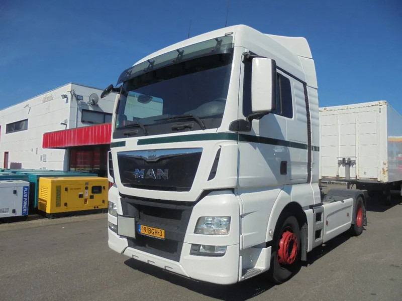 MAN TGX 18.400 - Sattelzugmaschine: das Bild 1 MAN TGX 18.400 - Sattelzugmaschine: das Bild 1
