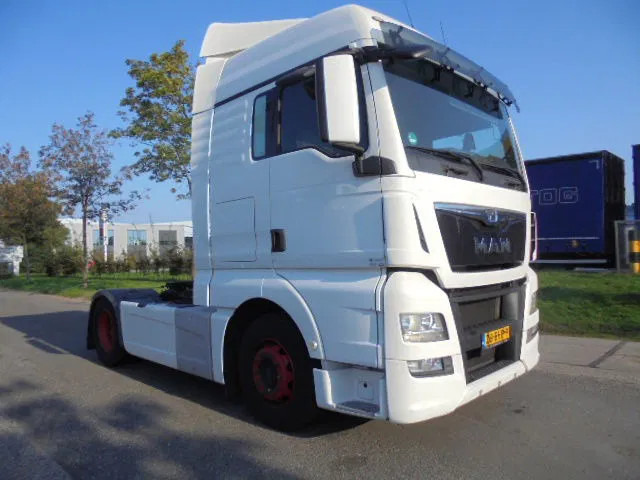 MAN TGX 18.400 XL - Sattelzugmaschine: das Bild 3 MAN TGX 18.400 XL - Sattelzugmaschine: das Bild 3