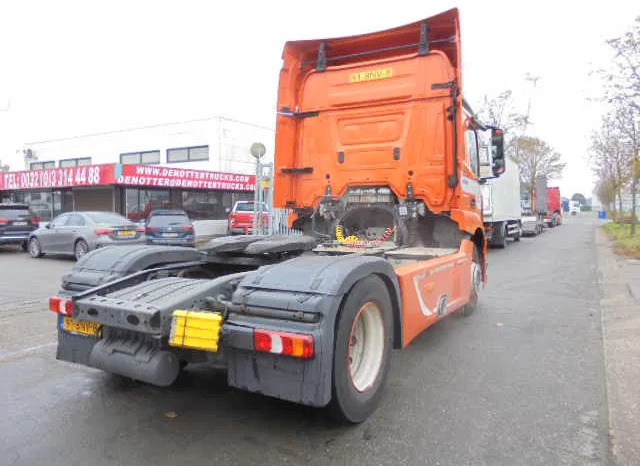 Mercedes-Benz Actros 1840 - Sattelzugmaschine: das Bild 4 Mercedes-Benz Actros 1840 - Sattelzugmaschine: das Bild 4