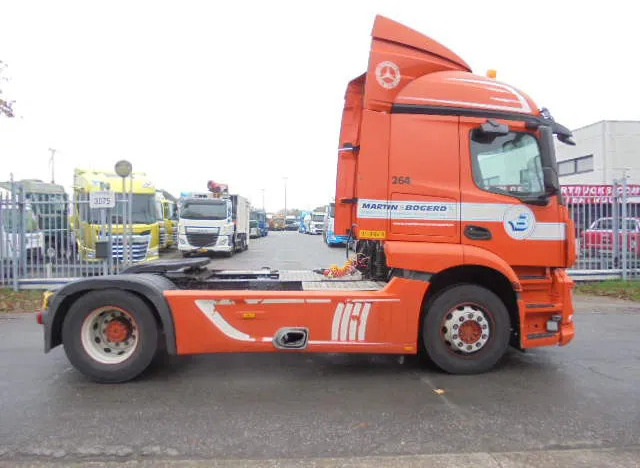 Mercedes-Benz Actros 1840 - Sattelzugmaschine: das Bild 3 Mercedes-Benz Actros 1840 - Sattelzugmaschine: das Bild 3