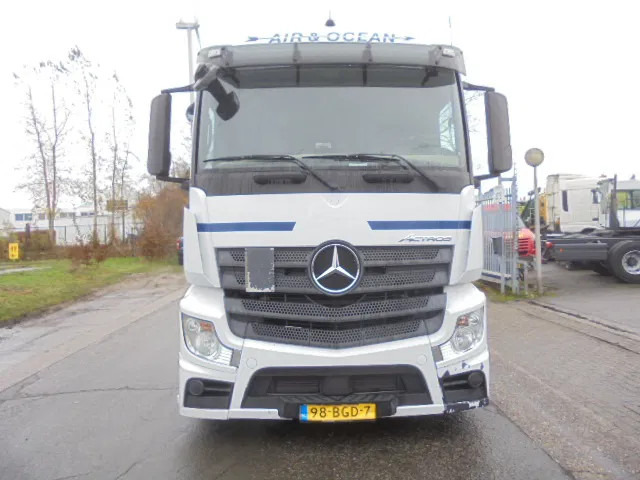 Mercedes-Benz Actros 1840 LS NL TRUCK - Sattelzugmaschine: das Bild 2 Mercedes-Benz Actros 1840 LS NL TRUCK - Sattelzugmaschine: das Bild 2