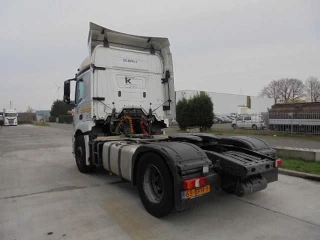Mercedes-Benz Actros 1940 - Sattelzugmaschine: das Bild 5 Mercedes-Benz Actros 1940 - Sattelzugmaschine: das Bild 5