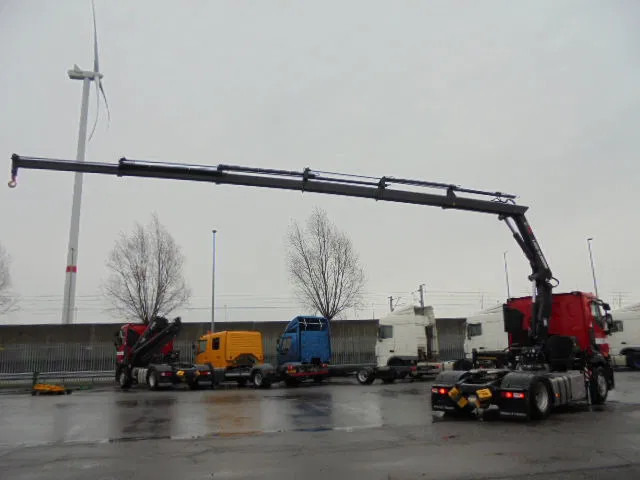 Renault T460 + HIAB 158 E5 - Sattelzugmaschine: das Bild 5 Renault T460 + HIAB 158 E5 - Sattelzugmaschine: das Bild 5