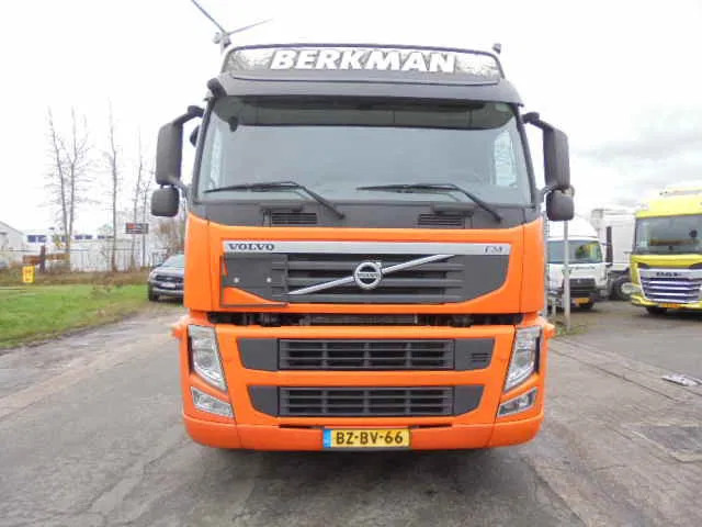 Volvo FM 410 6X2 ADR + HYDRAULICS NL TRUCK - Sattelzugmaschine: das Bild 2 Volvo FM 410 6X2 ADR + HYDRAULICS NL TRUCK - Sattelzugmaschine: das Bild 2