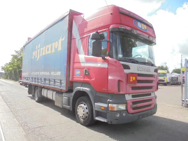 Scania R420 6X2 RETARDER - Koffer LKW: das Bild 2 Scania R420 6X2 RETARDER - Koffer LKW: das Bild 2