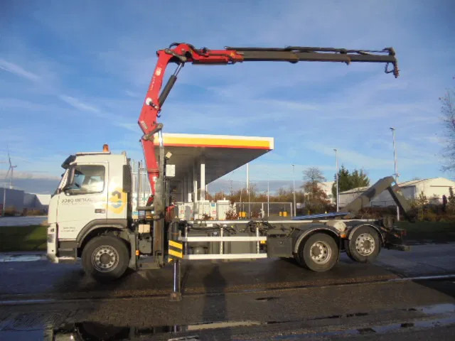 Innenraum Bild 1: Seil Abrollkipper, Autokran Volvo FM 370 EEV
