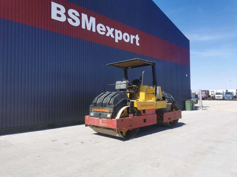 Dynapac CC 421 - Walzen: das Bild 1 Dynapac CC 421 - Walzen: das Bild 1