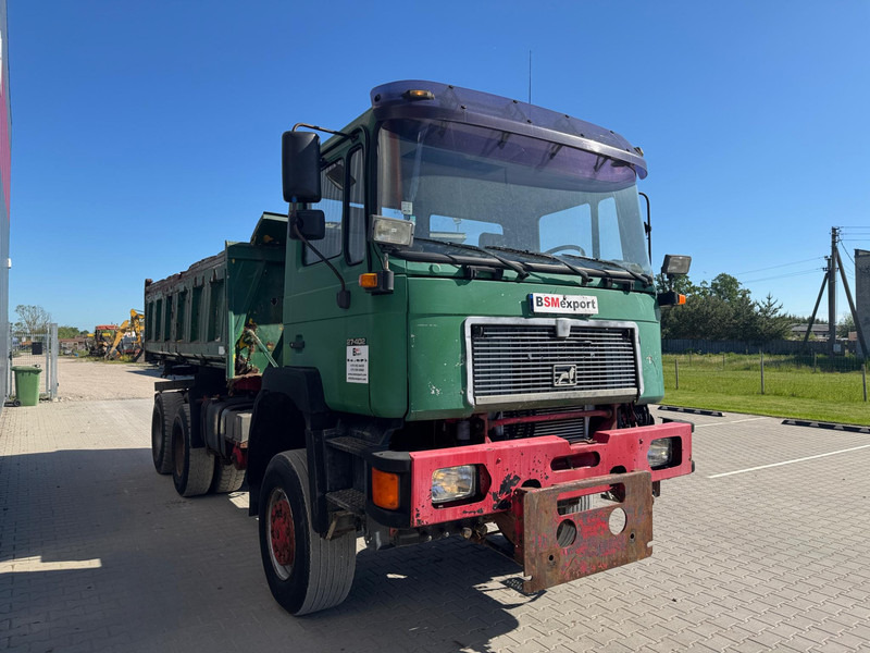 MAN 27.402, 6x6 - Kipper: das Bild 2 MAN 27.402, 6x6 - Kipper: das Bild 2