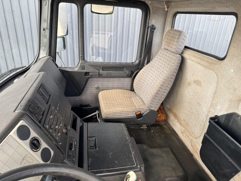 Sattelzugmaschine MAN 19.343: das Bild 7 Sattelzugmaschine MAN 19.343: das Bild 7