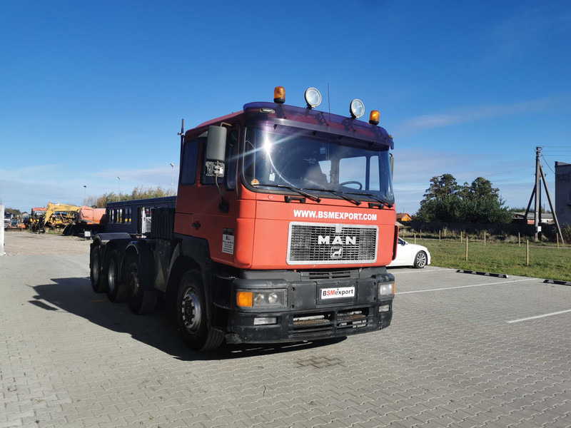 MAN 41.463 Heaby duty tractor unit 8x4 - Sattelzugmaschine: das Bild 4 MAN 41.463 Heaby duty tractor unit 8x4 - Sattelzugmaschine: das Bild 4