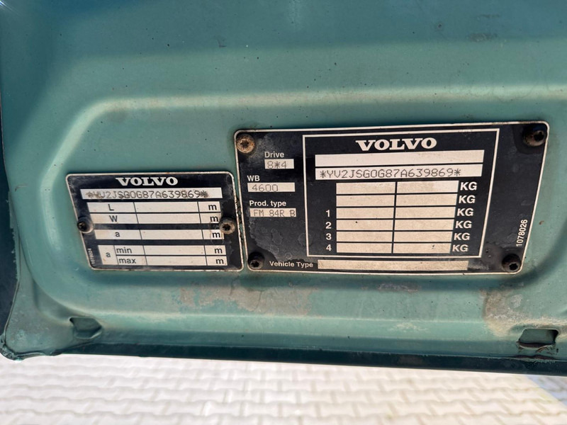 Kipper Volvo FM 12 420, accident truck: das Bild 19 Kipper Volvo FM 12 420, accident truck: das Bild 19