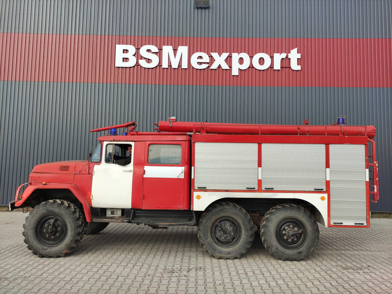 ZIL 131 fire truck - Feuerwehrfahrzeug: das Bild 2 ZIL 131 fire truck - Feuerwehrfahrzeug: das Bild 2