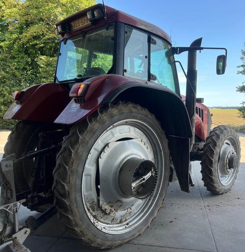 Case IH CVX 120 - Traktor: das Bild 4 Case IH CVX 120 - Traktor: das Bild 4