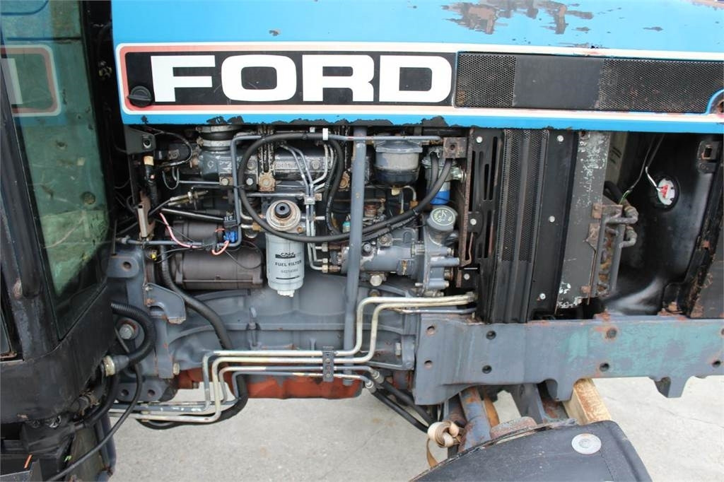 Ford 6640 2WD - Traktor: das Bild 3 Ford 6640 2WD - Traktor: das Bild 3