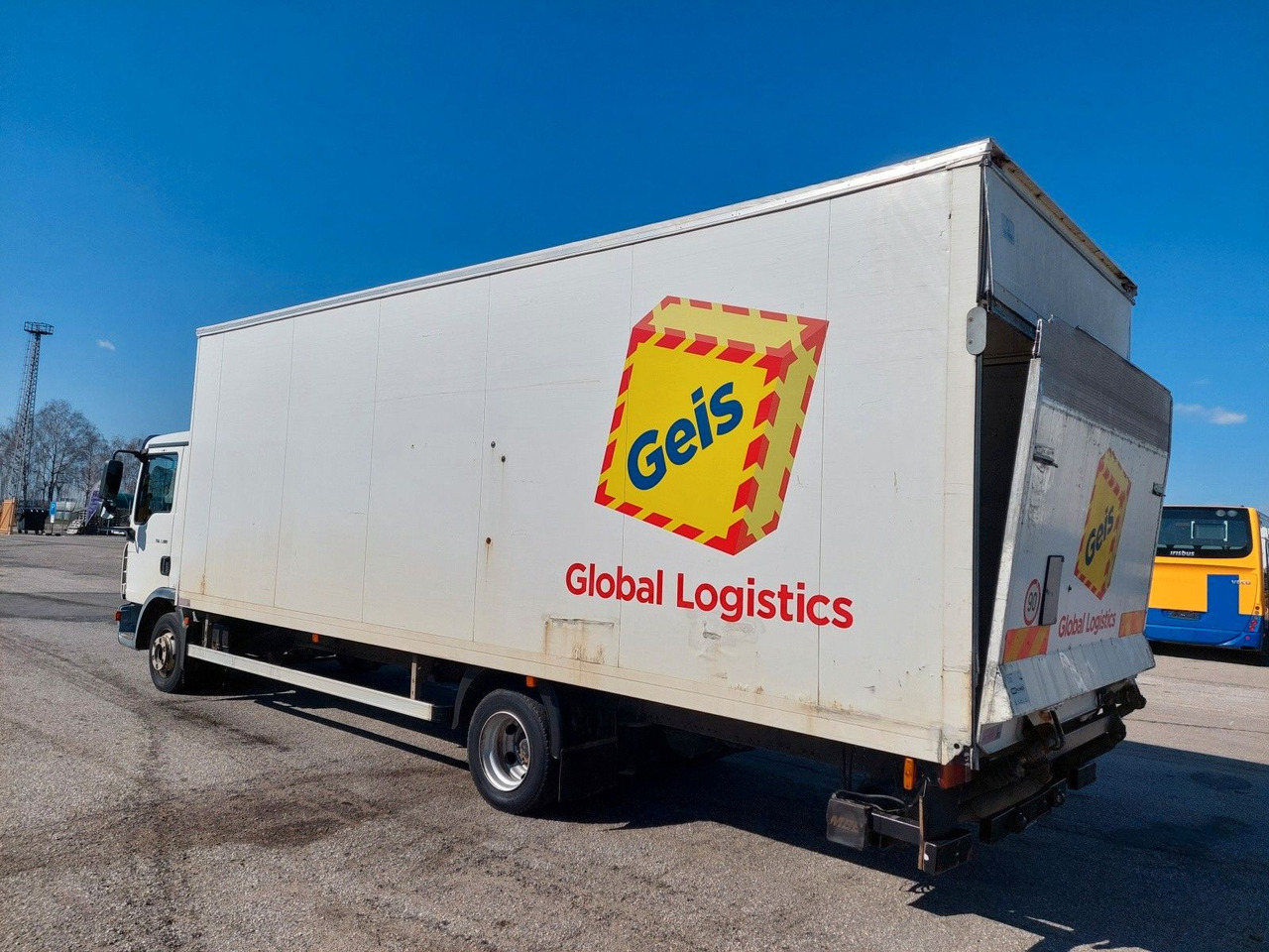MAN TGL 7.180 4X2 BL - Koffer Transporter: das Bild 3 MAN TGL 7.180 4X2 BL - Koffer Transporter: das Bild 3