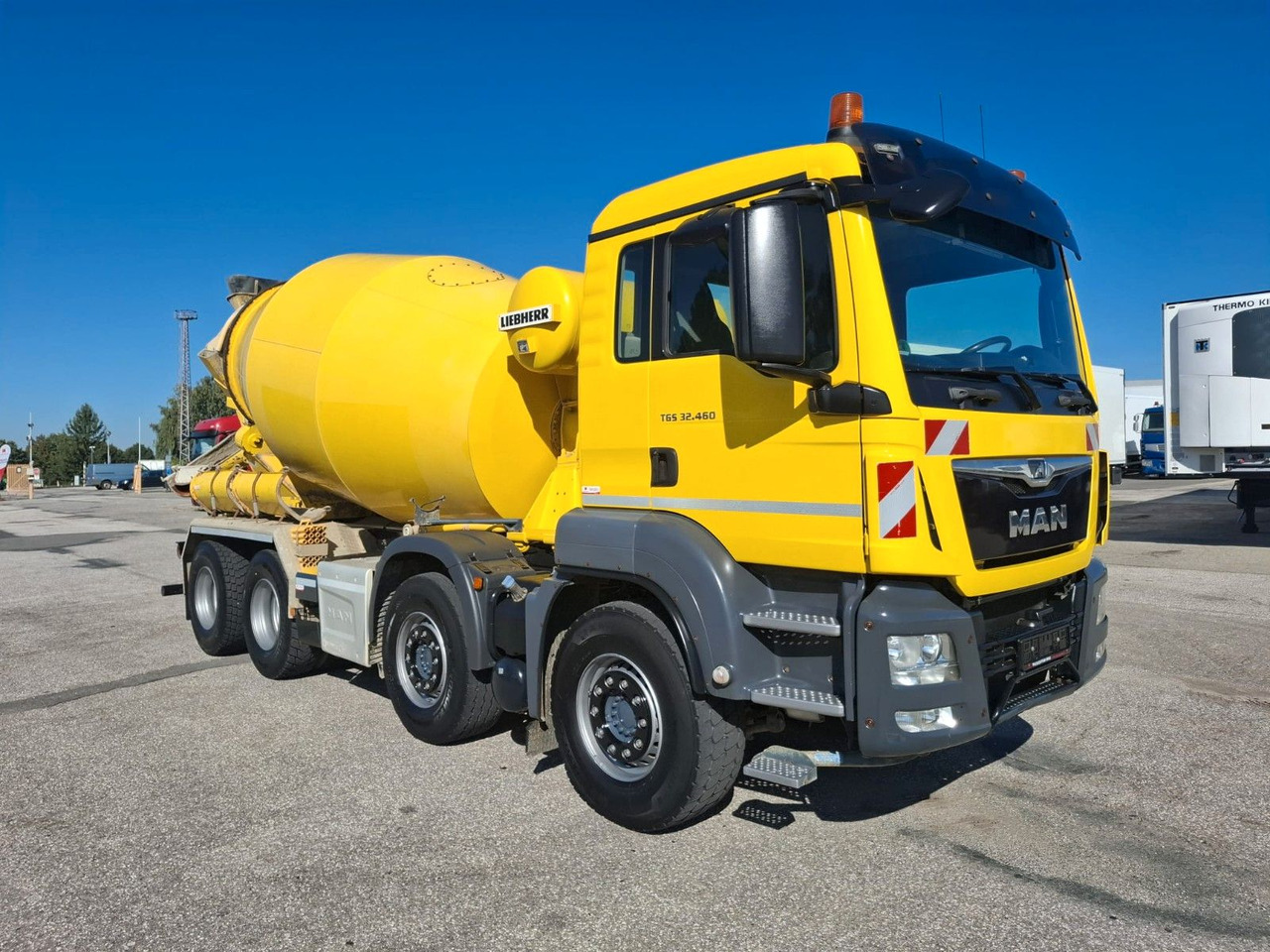 MAN TGS 32.460 8X4 BB Liebherr 9 m³ - Fahrmischer: das Bild 4 MAN TGS 32.460 8X4 BB Liebherr 9 m³ - Fahrmischer: das Bild 4