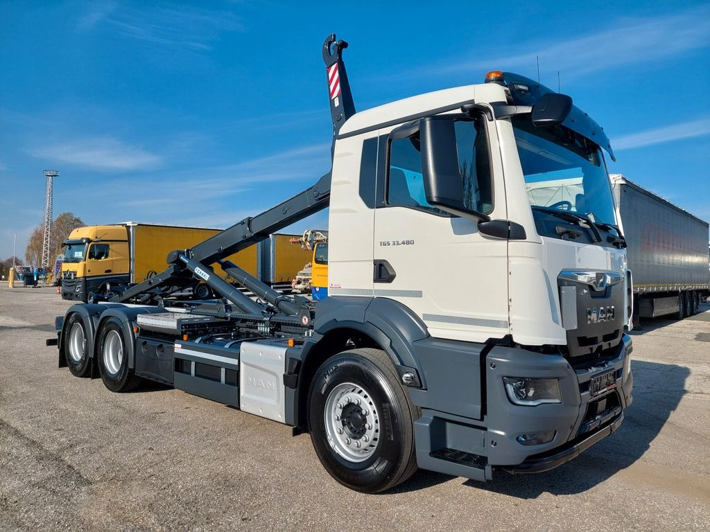 MAN TGS 33.480 6X4 BL - Abrollkipper: das Bild 2 MAN TGS 33.480 6X4 BL - Abrollkipper: das Bild 2