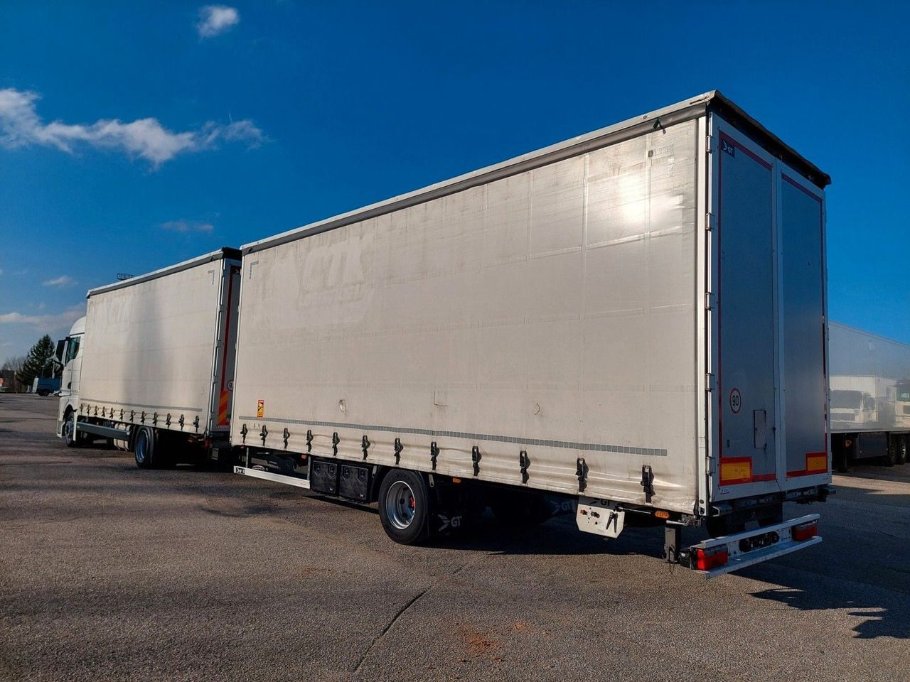 MAN TGX 18.470 LL + Gniotpol G-4080 120 m3 Durchbar - Plane LKW: das Bild 3 MAN TGX 18.470 LL + Gniotpol G-4080 120 m3 Durchbar - Plane LKW: das Bild 3