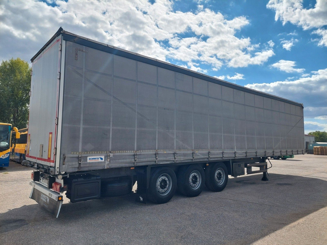 Schmitz Cargobull SCS 24/L - 13 - Planenauflieger: das Bild 4 Schmitz Cargobull SCS 24/L - 13 - Planenauflieger: das Bild 4