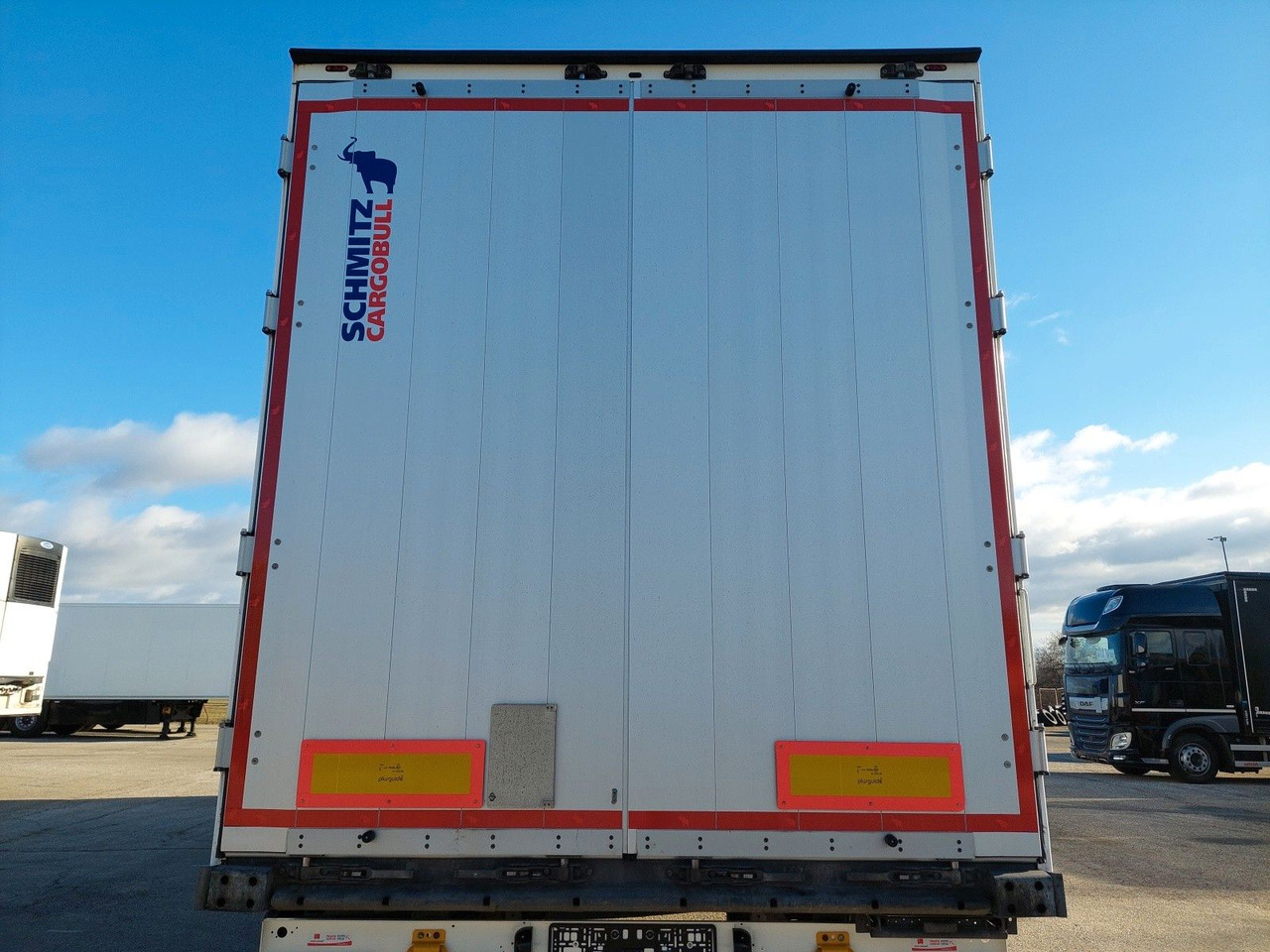 Schmitz Cargobull SKO 24 Doppelstock - Koffer Auflieger: das Bild 5 Schmitz Cargobull SKO 24 Doppelstock - Koffer Auflieger: das Bild 5