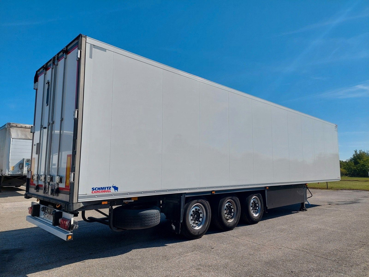 Schmitz Cargobull SKO24 ThermoKing SLXi 300 - Kühlkoffer Auflieger: das Bild 4 Schmitz Cargobull SKO24 ThermoKing SLXi 300 - Kühlkoffer Auflieger: das Bild 4