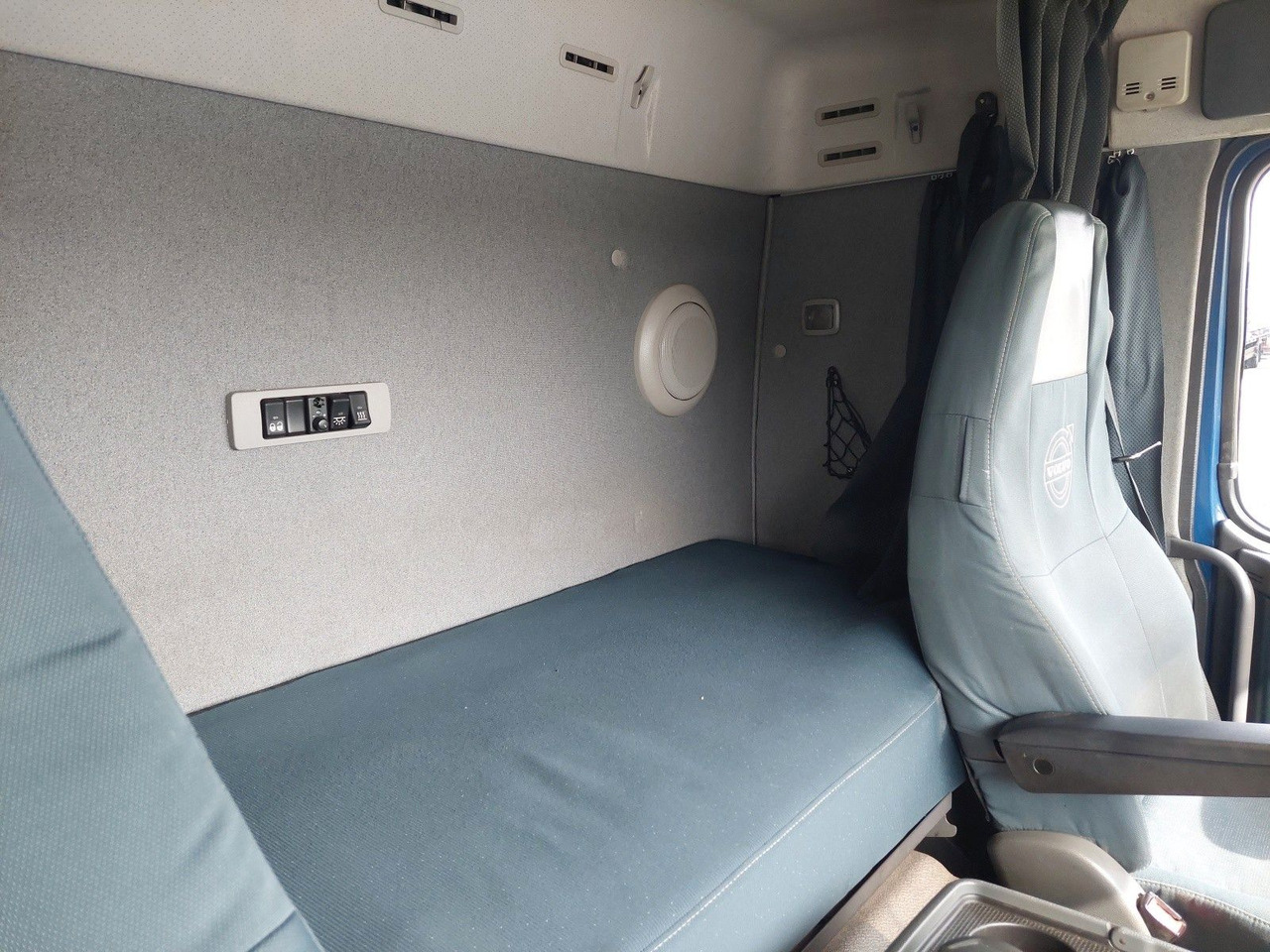 Volvo FM13 420 42R 4x2 BL Edscha – Leasing Volvo FM13 420 42R 4x2 BL Edscha: das Bild 16