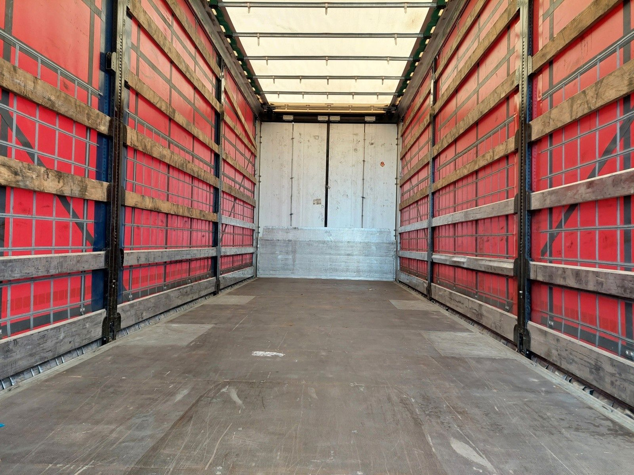 Wielton PC2K tandem Durchbar – Leasing Wielton PC2K tandem Durchbar: das Bild 7 Wielton PC2K tandem Durchbar – Leasing Wielton PC2K tandem Durchbar: das Bild 7