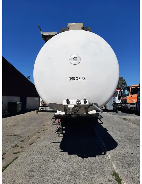 BSL 25000L INOX TANK - IDEAL FOR WATER/ENGRAIS LIQUIDE - 5 UNITS - Tankauflieger: das Bild 5 BSL 25000L INOX TANK - IDEAL FOR WATER/ENGRAIS LIQUIDE - 5 UNITS - Tankauflieger: das Bild 5