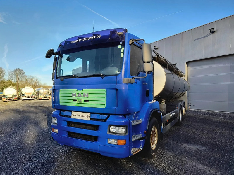 Tankwagen Für die Beförderung von Milch MAN TGA 26.360 6X2 TANK FOR WATER / MILK 15500L 2 COMP: das Bild 1