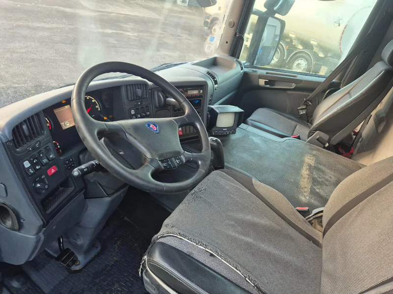 Tankwagen Für die Beförderung von Kraftstoff Scania P310 13500L CARBURANT / FUEL - 4 COMP: das Bild 9 Tankwagen Für die Beförderung von Kraftstoff Scania P310 13500L CARBURANT / FUEL - 4 COMP: das Bild 9