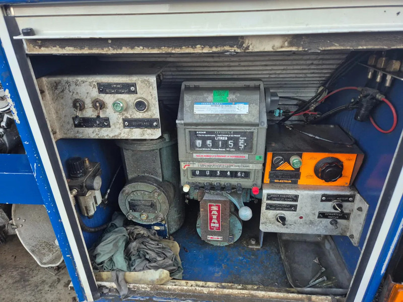 Tankwagen Für die Beförderung von Kraftstoff Scania P310 13500L CARBURANT / FUEL - 4 COMP: das Bild 17 Tankwagen Für die Beförderung von Kraftstoff Scania P310 13500L CARBURANT / FUEL - 4 COMP: das Bild 17