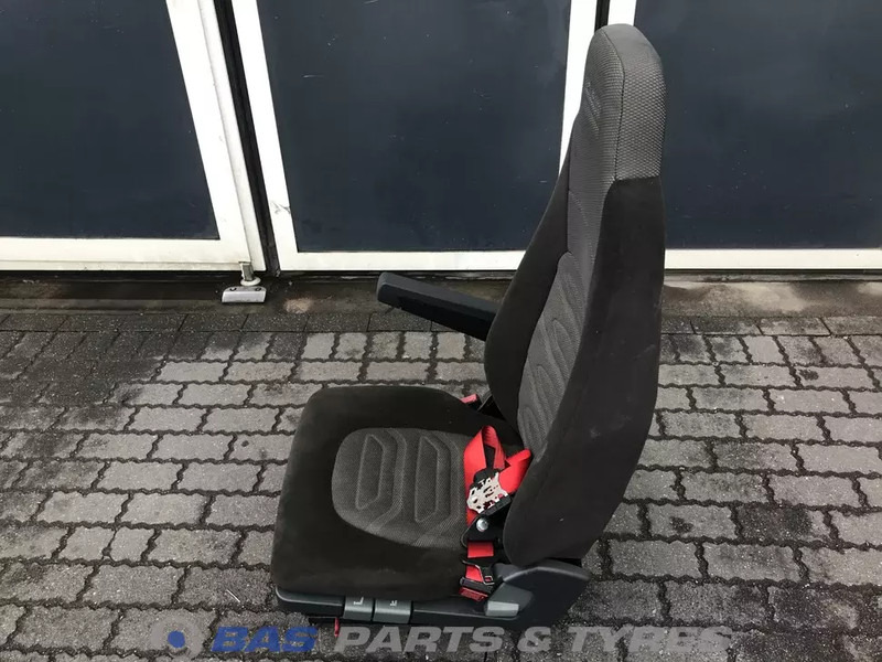 DAF LF55 Euro 4-5 - Sitz für LKW: das Bild 2 DAF LF55 Euro 4-5 - Sitz für LKW: das Bild 2