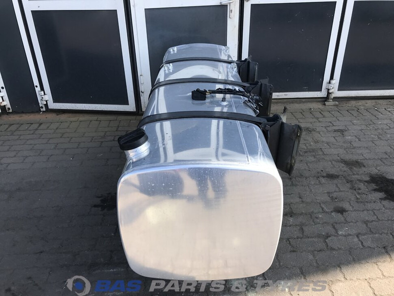 DAF - Kraftstofftank für LKW: das Bild 2 DAF - Kraftstofftank für LKW: das Bild 2