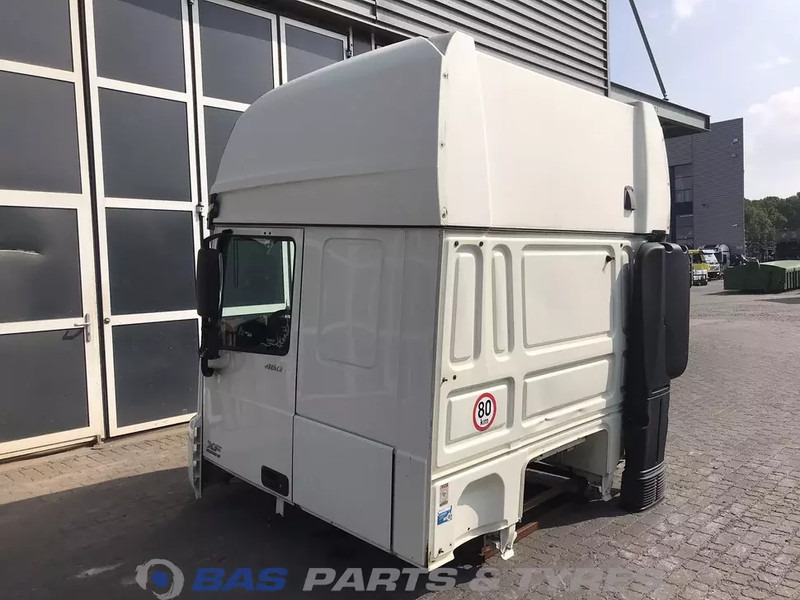 DAF XF106 DAF Super Space Cab L2H3 1792230 - Fahrerhaus und Interieur für LKW: das Bild 3 DAF XF106 DAF Super Space Cab L2H3 1792230 - Fahrerhaus und Interieur für LKW: das Bild 3