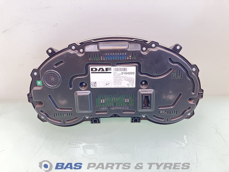 DAF XF106 Instrumentenpaneel DAF 1958084 - Armaturenbrett für LKW: das Bild 2 DAF XF106 Instrumentenpaneel DAF 1958084 - Armaturenbrett für LKW: das Bild 2