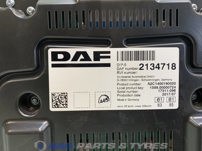 DAF XF106 Instrumentenpaneel DAF 1958084 - Armaturenbrett für LKW: das Bild 3 DAF XF106 Instrumentenpaneel DAF 1958084 - Armaturenbrett für LKW: das Bild 3
